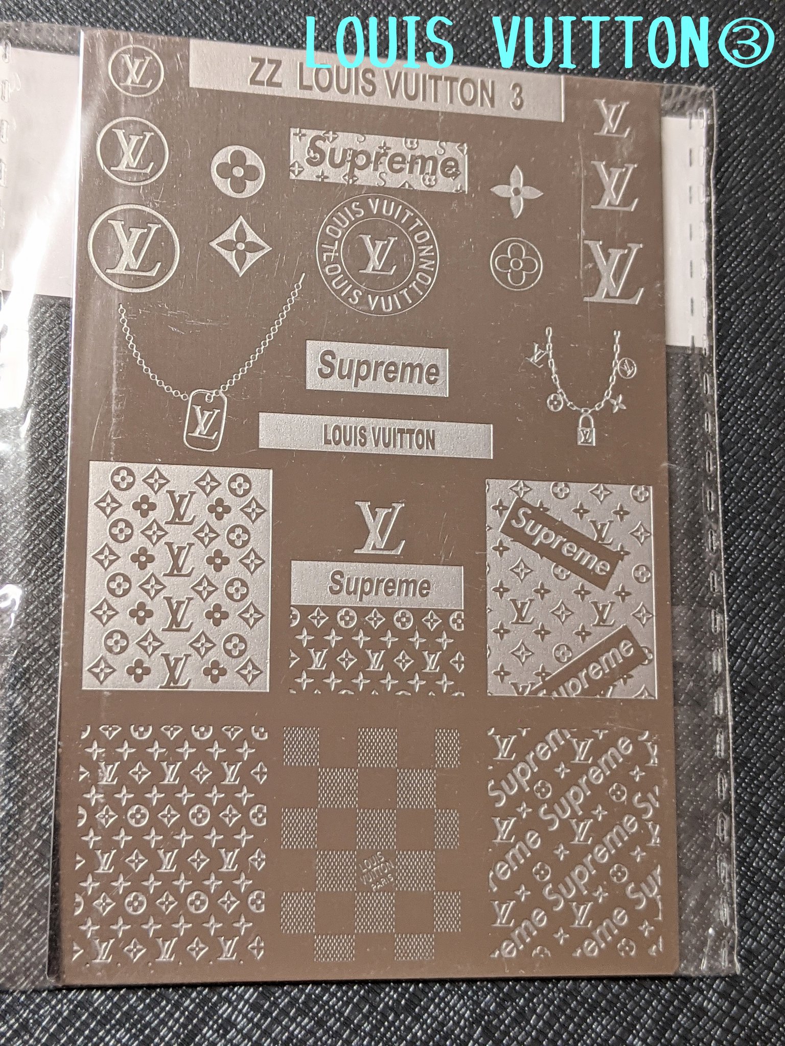 うさみ ブランドネイルプレート 3種 6 9cm 各1枚1900円でメルカリにて販売 ご希望の方はdmください Chanel Louisvuitton ブランドネイル ネイルプレート スタンピングネイル ヴィトンネイル シャネルネイル Louisvuitton ネイル Chanelネイル T