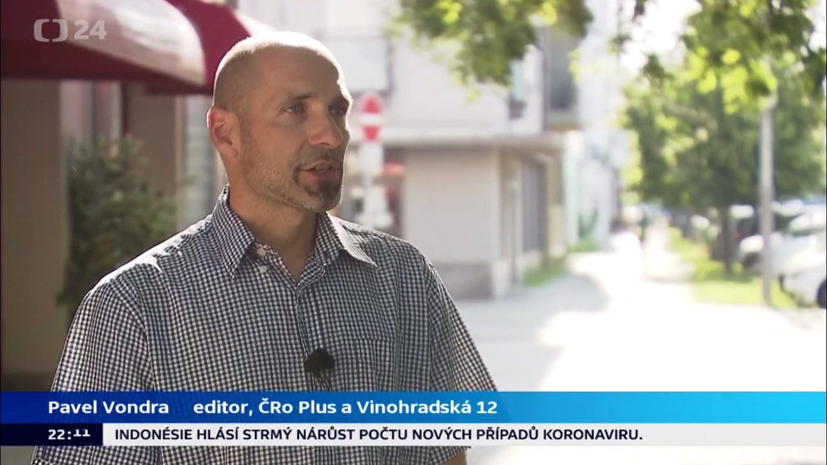 pavelvond's tweet image. #Vinohradská12 a @Lenkakab za sebou mají opravdu pozoruhodný týden. Díky za zájem, @NewsroomCT24, a hezkou dovolenou, Lenko. Málokdo si ji zaslouží tak jako ty. Stejně jako ty ceny. More power 2U! 
#NC2020 #CenaKHB ➡️bit.ly/3iXK8yi 
#PodcastRoku ➡️bit.ly/3xATvbg