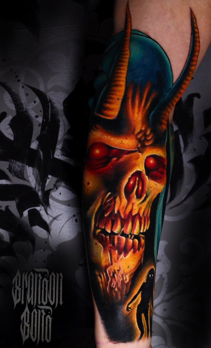 BrandonBond's tweet photo. New tattoo! Just finished!  @AONTATTOO  #tattoo #tattooart #tattooartist 

https://t.co/xtOGDpW0RR https://t.co/GkNDxYfbWK