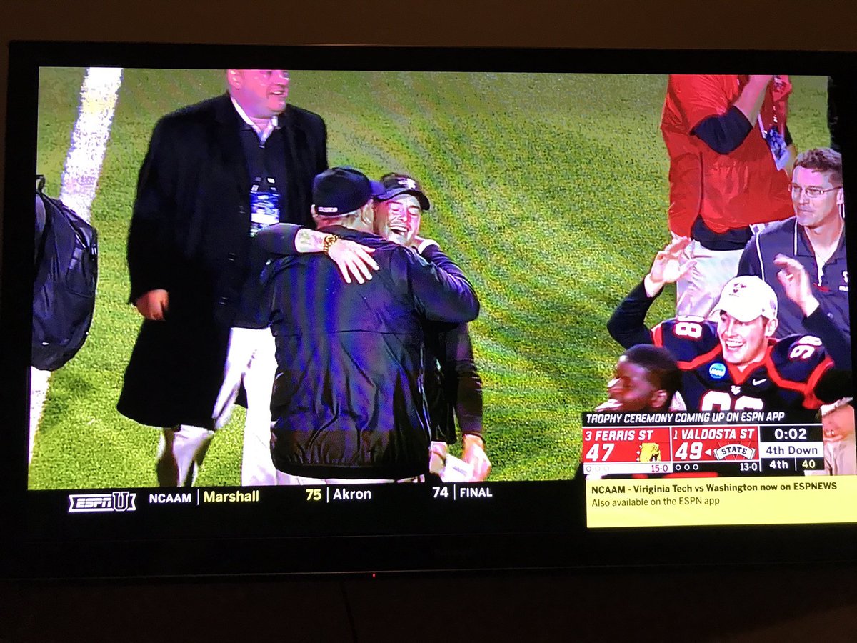 Coach Kade Bell tweet media