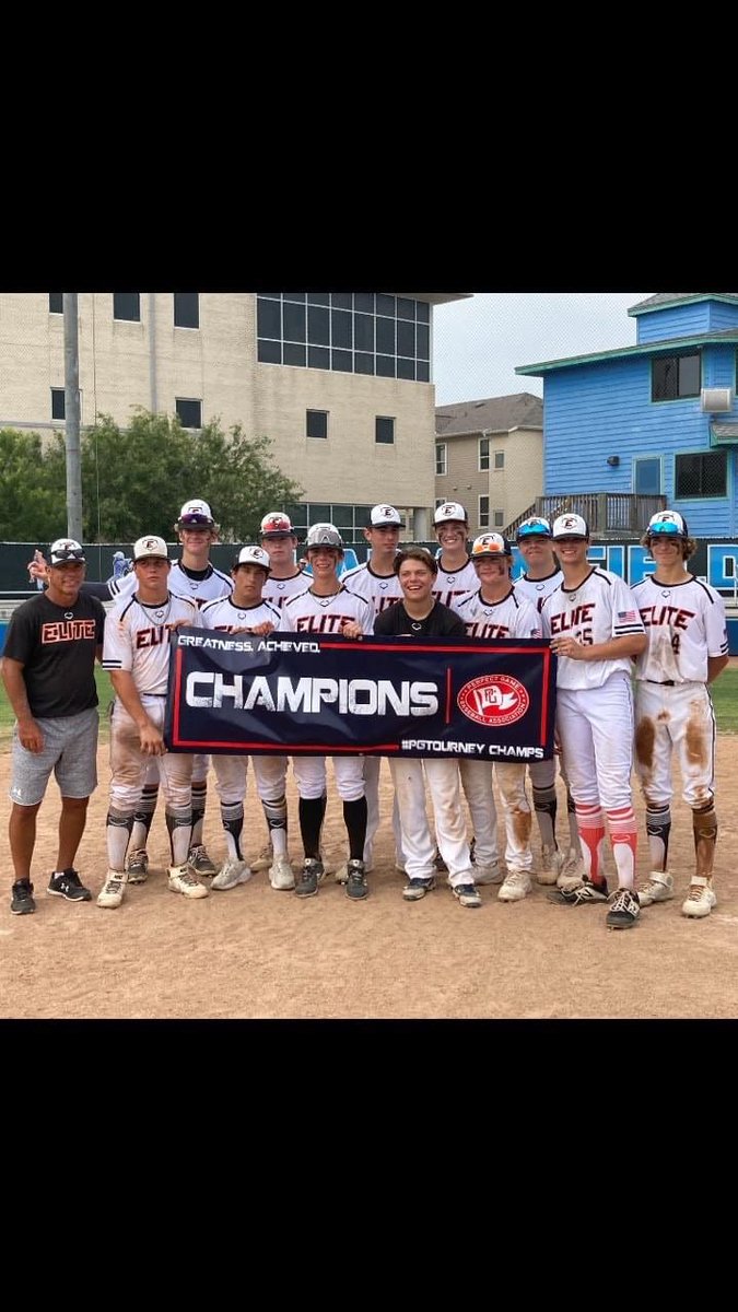 What a weekend for 16U Evo-Elite Moore! Undefeated PG National Tournament showing! Finishing 1st out of 27 teams!