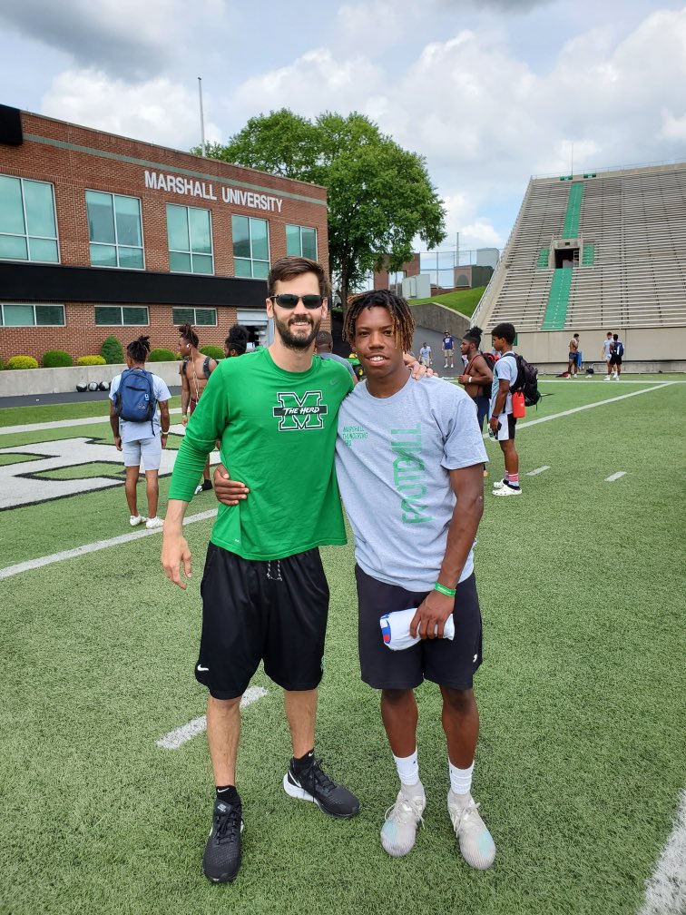 Had a great time at camp thank you <a href="/CJTrickett9/">Clint Trickett</a> for giving me drills and tips for what to work on