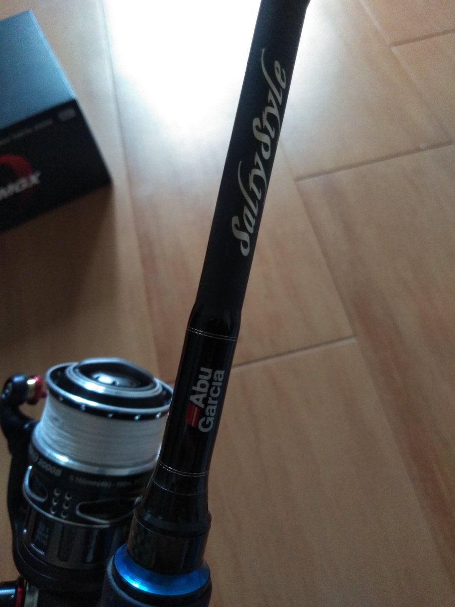 takki22angler's tweet photo. 会社からコロナ給付金として3諭吉支給されたから約5万使用‥‥?
初のAbuタックル 使い込んだるで〜
#AbuGarcia
#RevoMGX
#SaltyStyle
#ライトゲームサブタックル https://t.co/PkPXYZpHDq