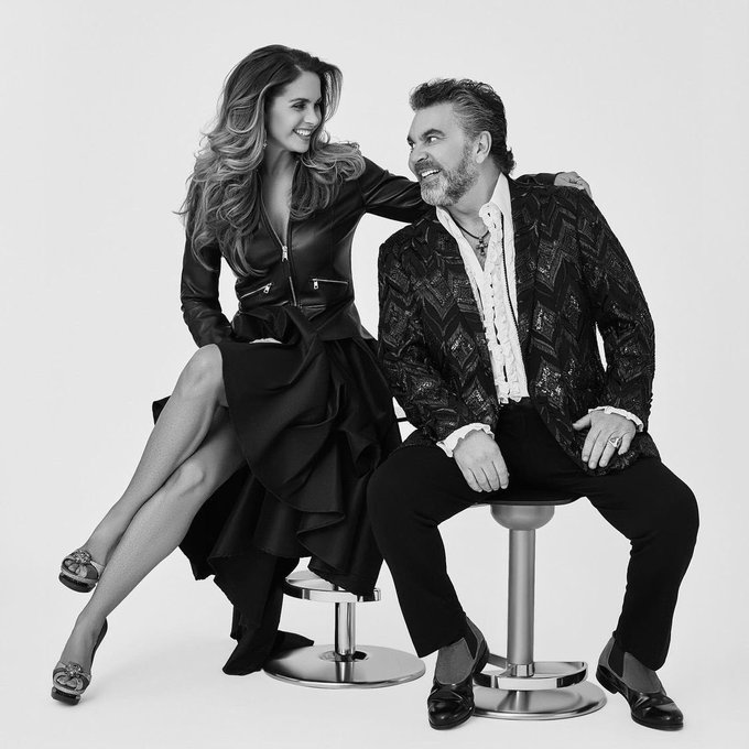 #PorLasPiernasDeLucero
#LuceroyMijaresEnCaras