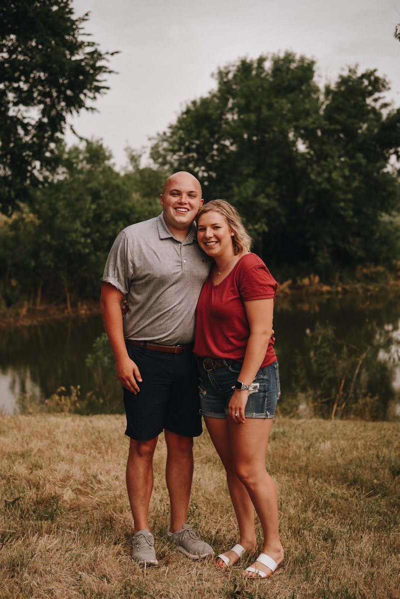 CalebBillesbach's tweet photo. She said yes, let’s celebrate 💍 https://t.co/1ZF1ezSqwu