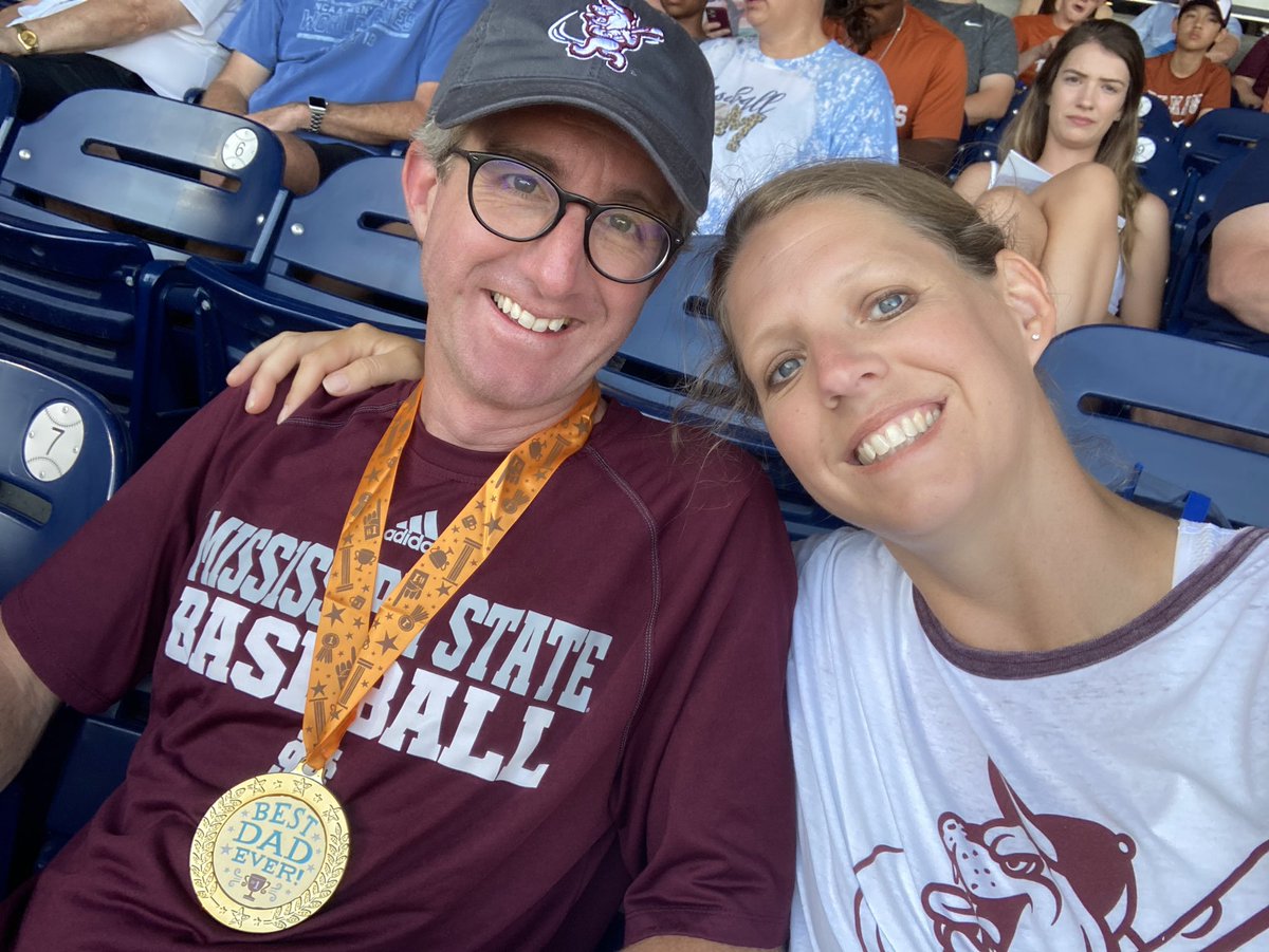 psalm34_8's tweet photo. Sitting here at the #cws @TDAmeritrade watching @HailStateBB with the Best Dad Ever! #HappyFathersDay #OmaDawgs https://t.co/56LNYWLzv4