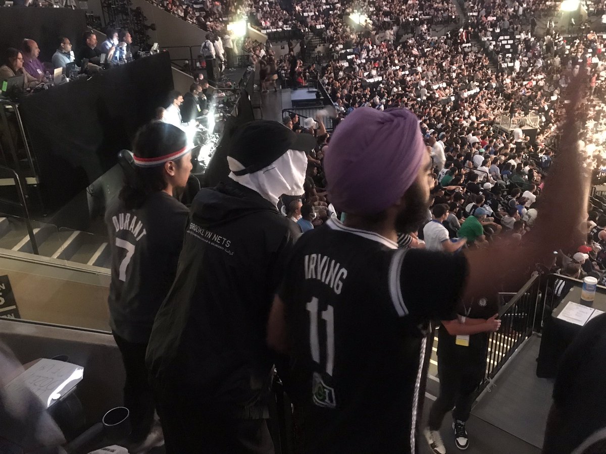 NetsDaily's tweet photo. One of the worst false narratives about the Nets fan base is that it’s a bunch of hipsters which is bull. https://t.co/aL9BulqkVF