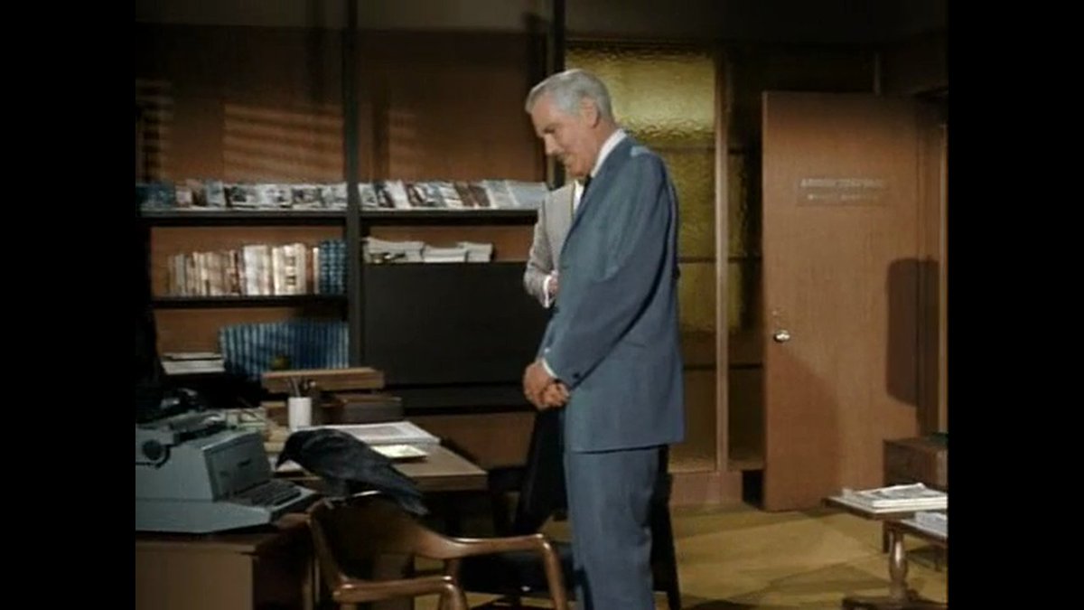 UKNoContextTV's tweet photo. #CaptionThis frame from #Bewitched [6.13764@887s] #TVWithNoContext #ABCUS https://t.co/k1JSAk1MMH