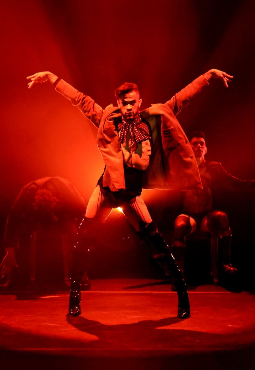 BCEFA's tweet photo. Break out of that boring Zoom room and enter the chat in Kellen Stancil’s "Red Room." In #BroadwayBares: Twerk from Home, pants are optional.👖https://t.co/8ul1xXvw2p https://t.co/okUcAKvpBC