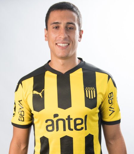 mdepasesuru's tweet photo. Últimos 10 días de Rodrigo Abascal en #Peñarol.

El jugador vence contrato el 30/06 y NO será renovado. https://t.co/TzyRH4bpSh