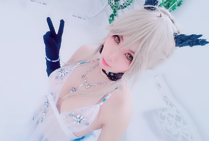 Twitterのコスプレ画像15