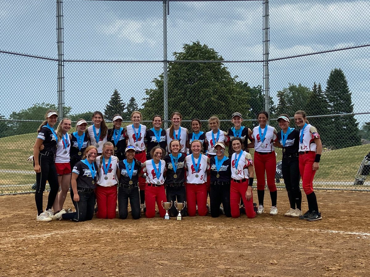 WiLightning2024's tweet photo. Such a fun time playing against all our friends. Great job to both teams and looking forward to doing it again. #LightningPride #LightningBlue https://t.co/MNnWtxbivf