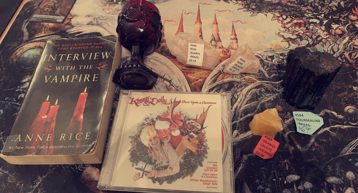 kittencrusade's tweet photo. had an extremely emotionally turbulent day today and then went to my favorite antique store and absolutely scored. https://t.co/pkgqRpfBJK