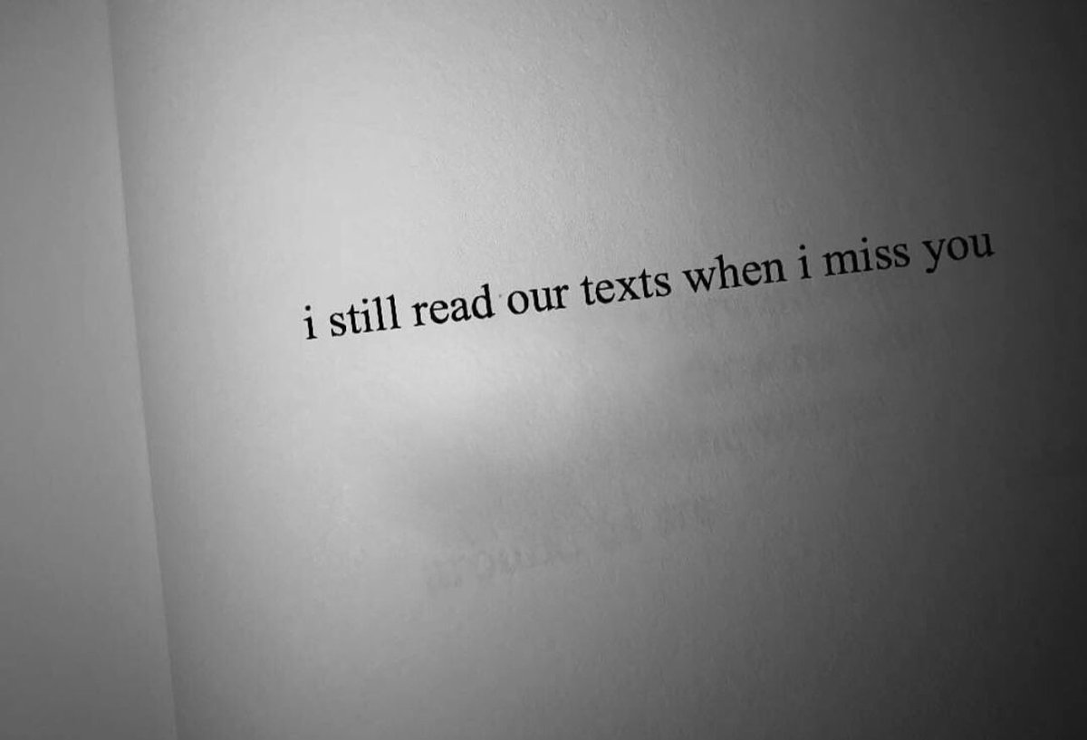 PoemHeaven's tweet photo. my toxic trait is revisiting old texts. https://t.co/RtMTfyQt92