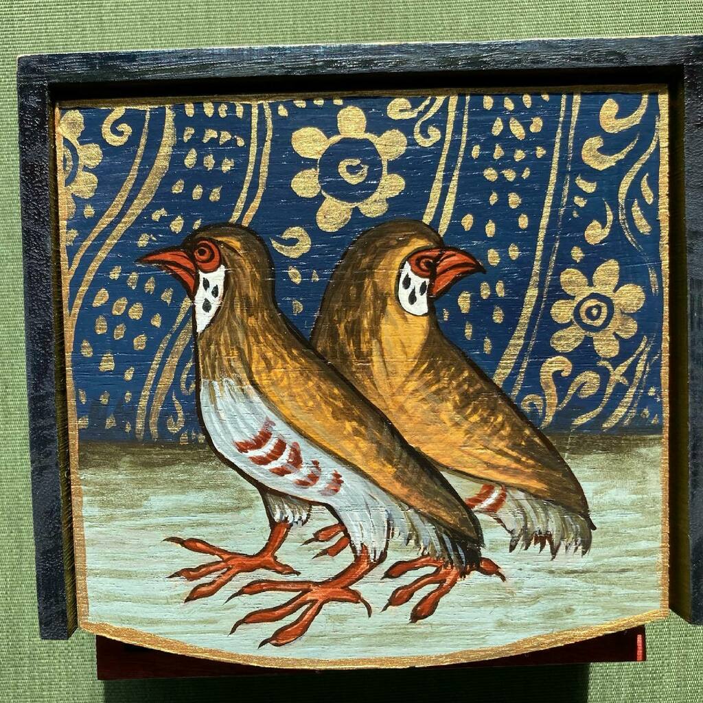 SuePrinceArtist's tweet photo. More #medieval #beastboxes made with left over #eggtempera palette paint.  some medieval animal expressions are so funny- I love the owl that looks like Rowan Atkinson 😊
These are available in the #haybarngallery at @beechenhill_farm 
.
.
.
 #commiss… https://t.co/GBvm0QR7oo https://t.co/GAN1D1UPfc