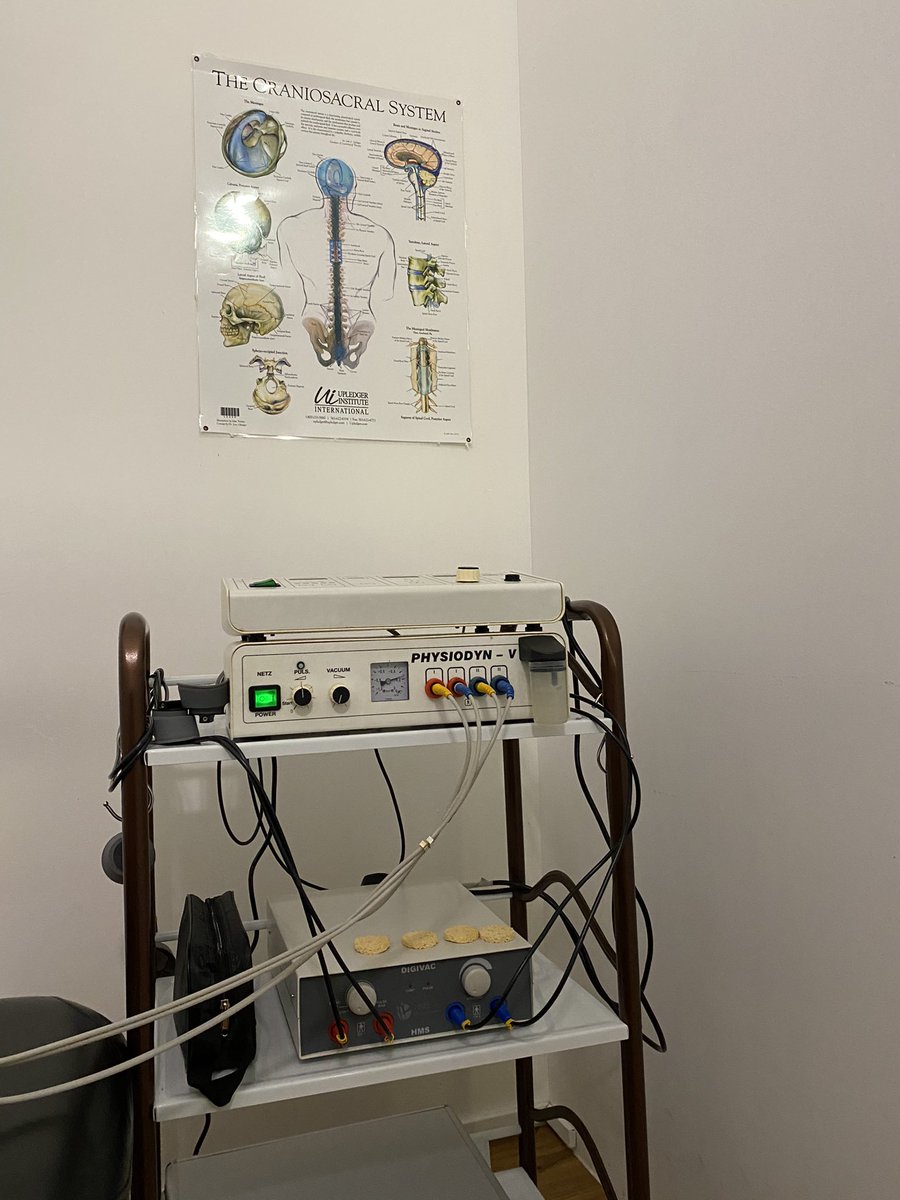 npasami1's tweet image. 毎日月曜日は身体のメンテナンスの日、今日も身体に色々な機械付けられてます❗️#身体のメンテナンス　#FMCO #整体 #Malaysialife