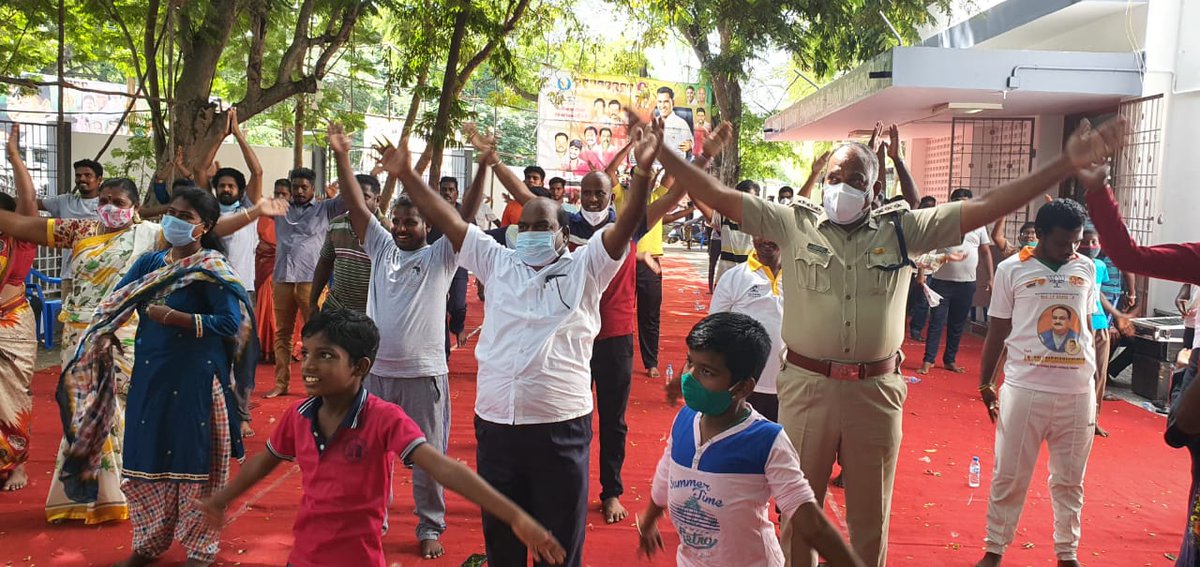 Sunder25853026's tweet photo. #Yoga is India’s gift to the world heal the mind, body n soul Even more relevant in world fighting #Covid19 realize how importnt #wellness tdys world #InternationalYogaDay - initiated by our MLA @AKSaiJSaravanan #Oussudu @BlrNirmal @blsanthosh @JPNadda @arjunrammeghwal @NamoApp https://t.co/g3JEn1hTri