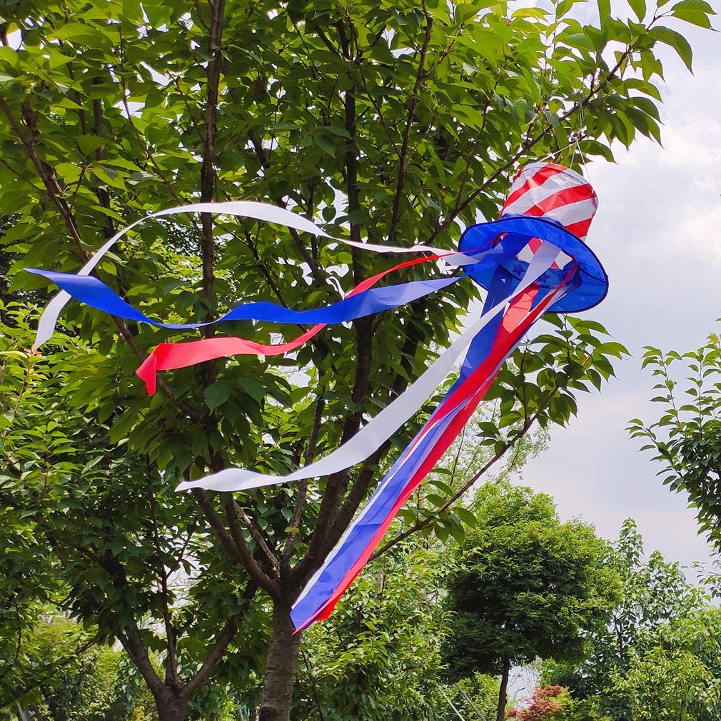 Outour1983's tweet photo. Patriotic wind sock for 4th of July Independence Day decor, do you want it?
#IndependenceDay #4thofJuly #gardendecor #windsock https://t.co/yr5Bn0U76s