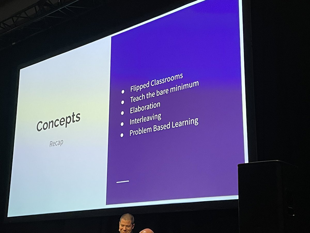 dory2380's tweet photo. Hire juniors 🐣 #nzjscon https://t.co/S8Jd8NtZXA