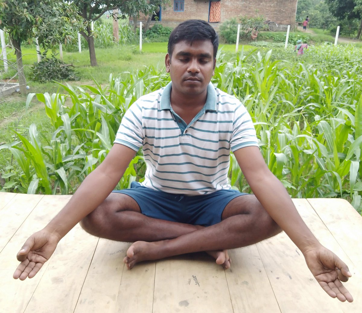 Rahulaarvi10792's tweet photo. #BeWithYogaBeAtHome https://t.co/jp12RKqn2h
