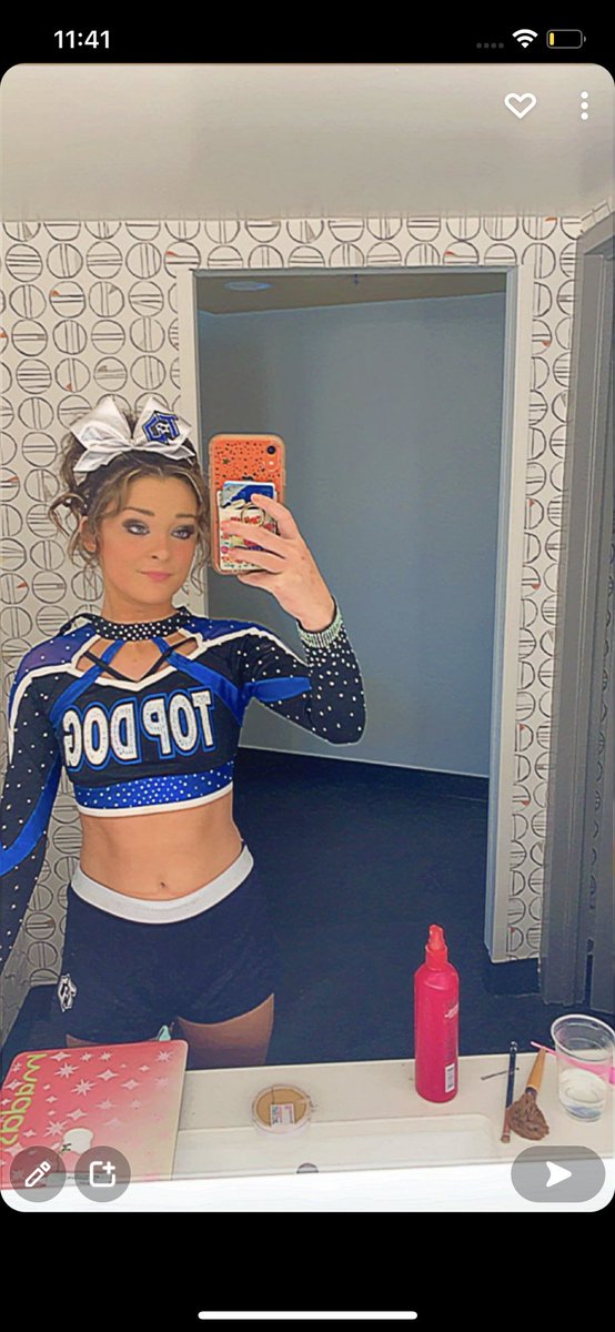 the way this uniform is officially retired😭 fav uni but new uniforms this season👏👏