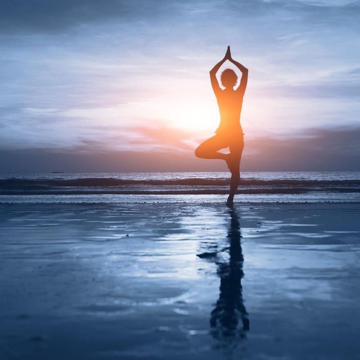 OfficerHk1's tweet photo. #YogaDay2021 Yoga is all about creating a balance in your life. It is about balancing your senses, balancing your body, soul and mind in order to live healthy and live in peace.
International Yoga Day 2021 Greeti #ias_misusing_power @OfficerHk1 @ankidurg @ChandrakalaIas https://t.co/4VpP9XdKD3