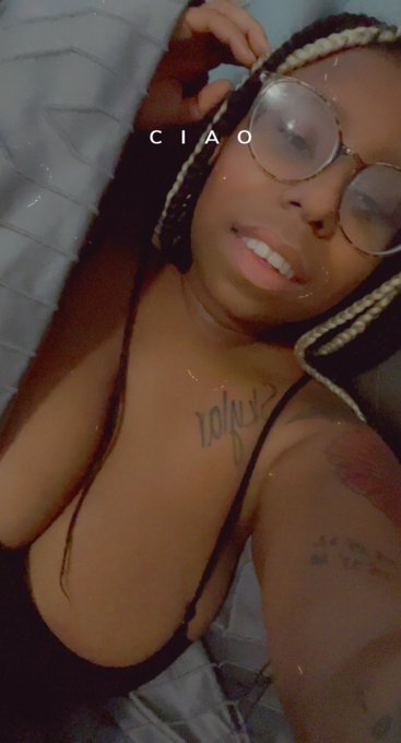 Follow me on IG snap &amp; tic toc my handle is ALWAYS the same @Sadityyslimm https://t.co/aNy18b3uza