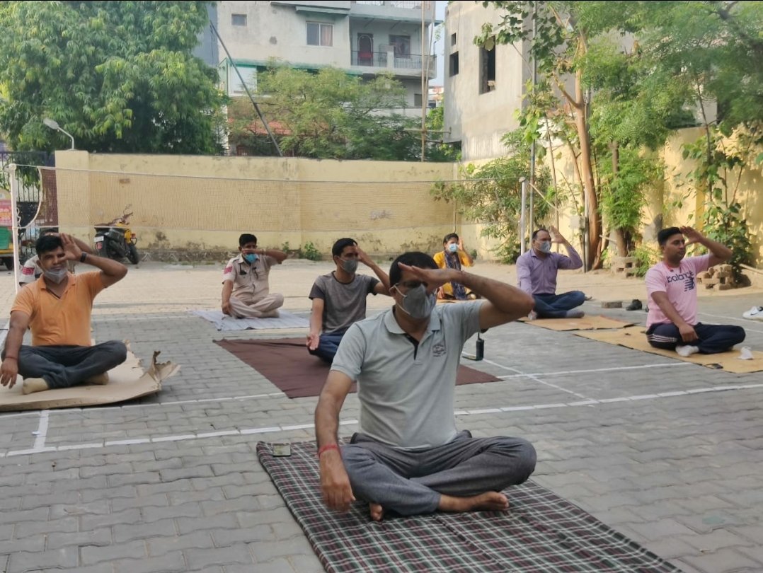 DCPEastDelhi's tweet photo. Yoga is the Light, which, if you can lit once; will Never get Dimmed, the more you Practice, the Brighter the Flame will be.

#InternationalDayOfYoga2021 https://t.co/2I89kYKx7B