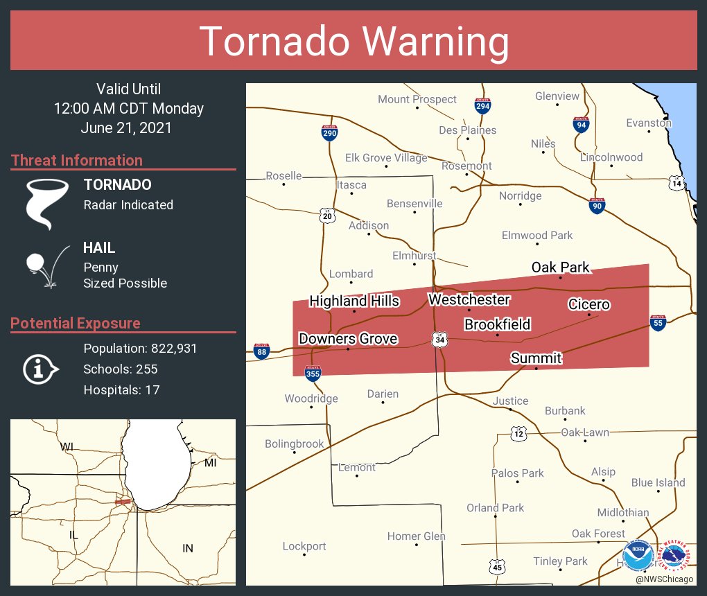 NWSChicago's tweet photo. Tornado Warning including Cicero IL, Berwyn IL, Oak Park IL until 12:00 AM CDT https://t.co/qg2WZONO9C