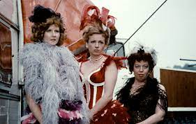 merlinpapin3's tweet photo. Et on déroule mon Top30 des #MesFilmsdeMaMajorité1975 

10 Exæquo - #LeDroitduPlusFort de et avec #RainerWernerFassbinder (1975) avec #PeterChatel #KarlHeinzBohm (Sissi) #AdianHoven #HarryBaer #KurtRaab #PeterKern 

@Jouxplane83 @FredOL69007 @tbarnaud https://t.co/4mY7Ucwfam