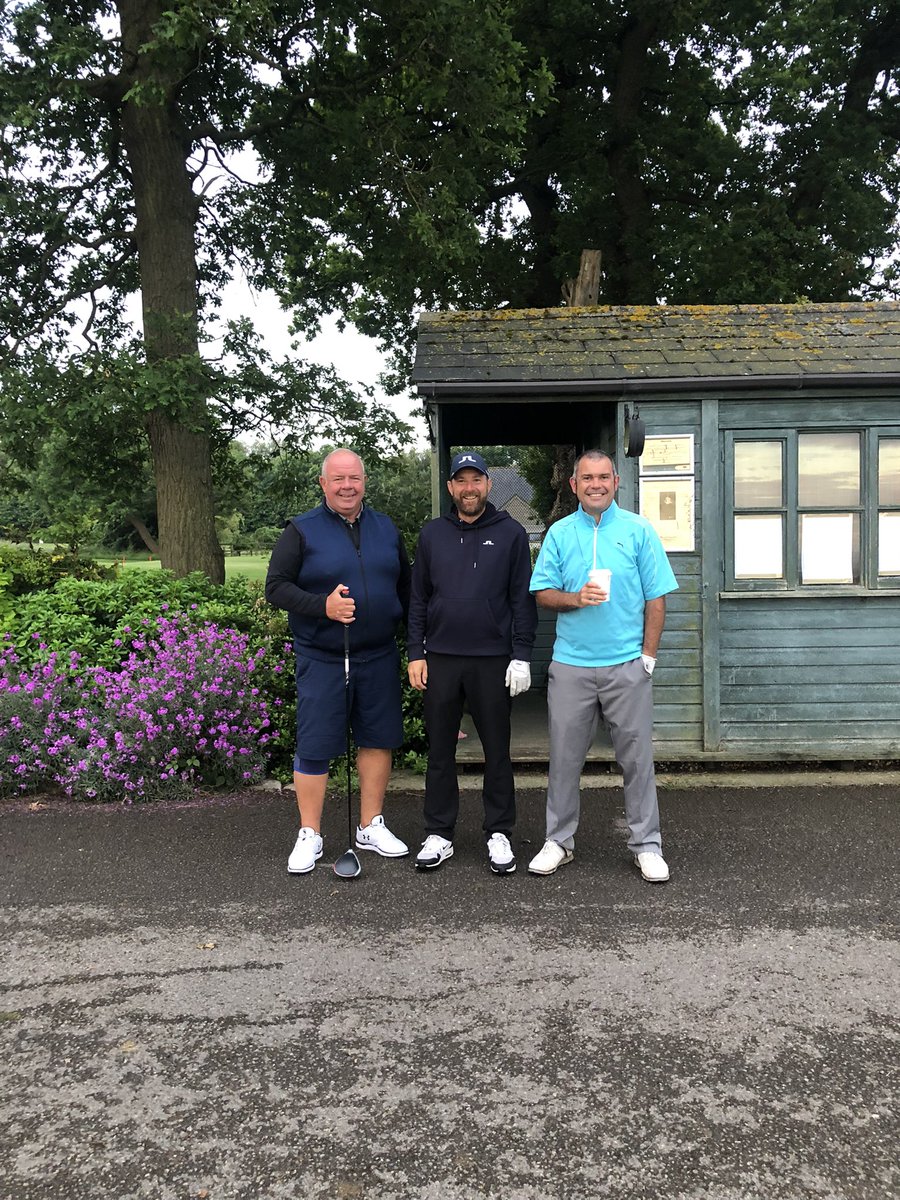 TonyCrook's tweet photo. First out with me today #5amstart @BristolGC https://t.co/VCU9KWjekZ