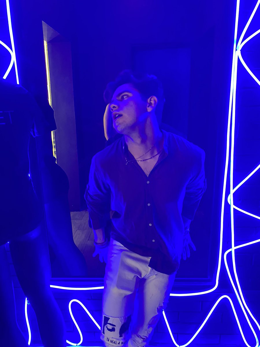 CarlosFlsen23's tweet photo. bday post🤎 #almost20 https://t.co/RshHHvWLpe