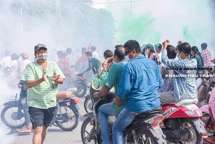 KoKoHtut3's tweet photo. June 21,#Monywa Tsp, Sagaing Division,The main strike against downtown until,the military dictatorship by the way the strikes have been staying everywhere in
Country.
#WhatsHappeningInMyanmar 
#June21Coup https://t.co/I4NCNgRa8Z