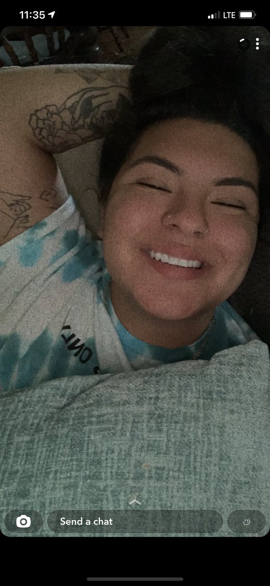 Fuck. My girlfriend is so hot 🥺😩🤤😭
@__Sarahhhhxo