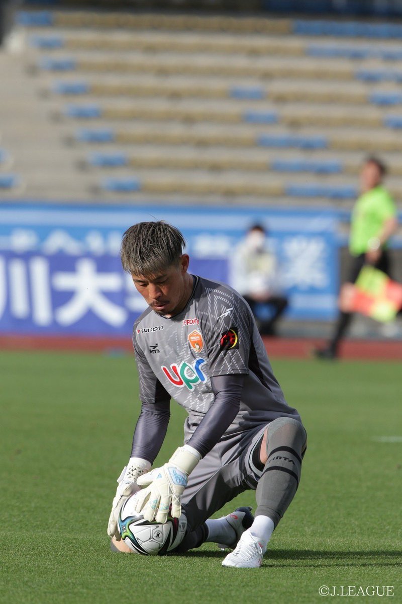 レノファ山口 関憲太郎 GK ユニフォーム 選手着用済 サイン入り SELLS GOALKEEPER PRODUCTS JAPAN on X: 