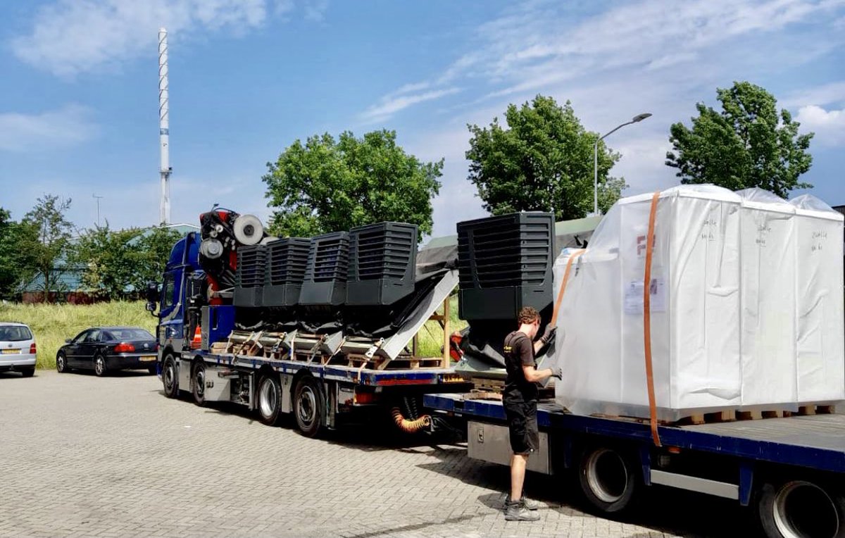 VERHOOGDE PRODUCTIECAPACITEIT  Er is hard gewerkt aan een professionele organisatie en opschaling vd productie, uitvoering en service. In ‘22 is nu plek voor 2.500 iCEMS. En nu ook plek voor 350 energiemodules in Q3-Q4 ‘21. Mail <a href="/wwjonker/">wilfried jonker</a> op sales@factoryzero.nl bij interesse