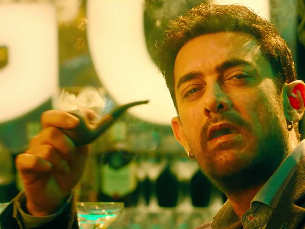 WhoDebi's tweet photo. That's exactly me. I have aged but Aamir Khan hasn't though. https://t.co/dLdHKH6UxA