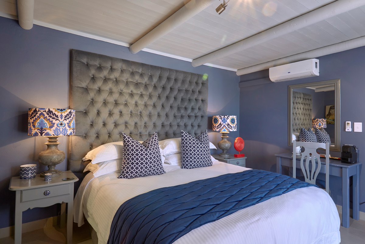 abalonevillas's tweet photo. It's Monday and time to plan your week ahead. How about booking a quick midweek getaway to Paternoster? We'd love to host you. Call 022 752 2044. https://t.co/6CmitULJpE