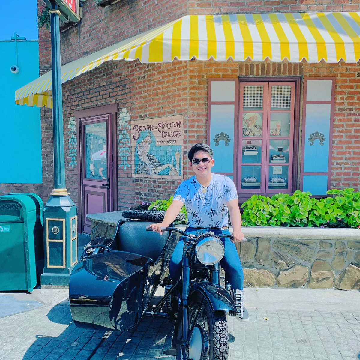 insta_rheytweet's tweet image. Another day at Universal again!!😁Thanks Dad for taking us here.🤣Happy Father’s Day to all the Dad’s out there!!😊#Awesome.😁#UniversalTime!!🥳#OutfitOfTheDay.🤩#SunnyCalifornia.☀️😎🌴🌴#SummerVacation.☀️😎⛱🌊🌴🌴🌴#Sunday.😃✨