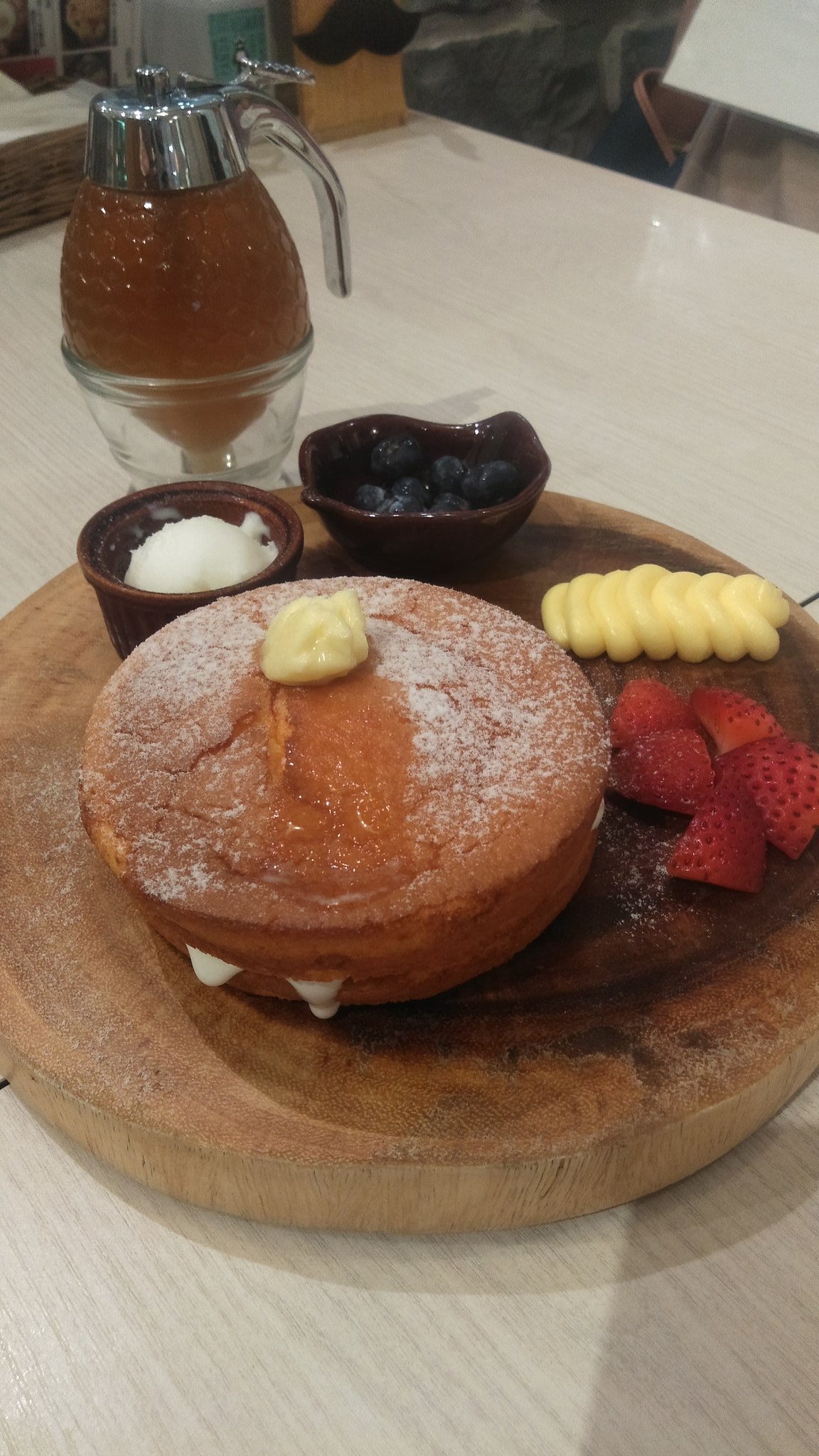 تويتر Mw 佐沼店 店長 على تويتر 家族サービス奮闘記 E ٥ パンケーキ食べよ 公園行こう セイホクパーク石巻 ひげぱんだ 選べるトッピングのパンケーキ T Co Exxqsmb3s3