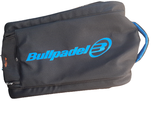 ¿Quieres ganar este paletero firmado por los campeones de pádel Alejandra Salazar y Paquito Navarro? Hazte seguidor de nuestro perfil y retwittea el post para participar en el sorteo. ¡Date prisa! #sorteo #paletero #movementthatinspires  #kia <a href="/KiaEspana/">Kia España</a> 👉bit.ly/3gHgCd6