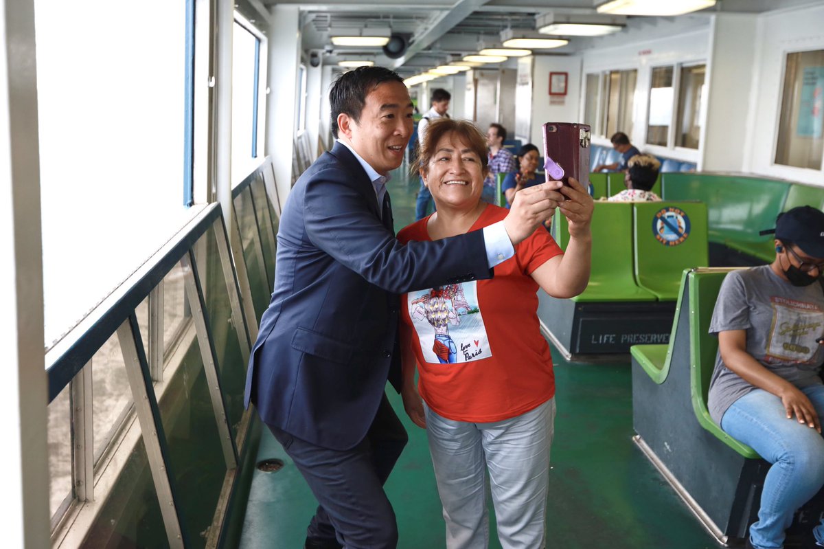AndrewYang's tweet photo. Kicking off our five borough tour - Staten Island here we come! https://t.co/QP3XrcKnNf