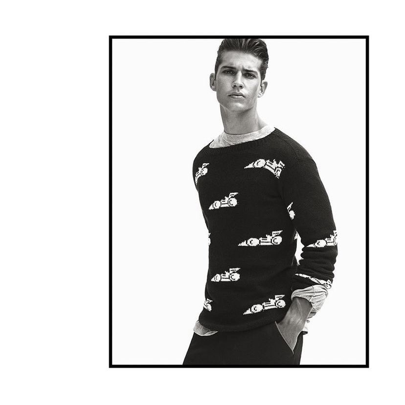 foreastech's tweet image. "when you photograph people in color. you photograph their clothes. but when you photograph people in black in white. you photograph their souls. "

- Ted Grant