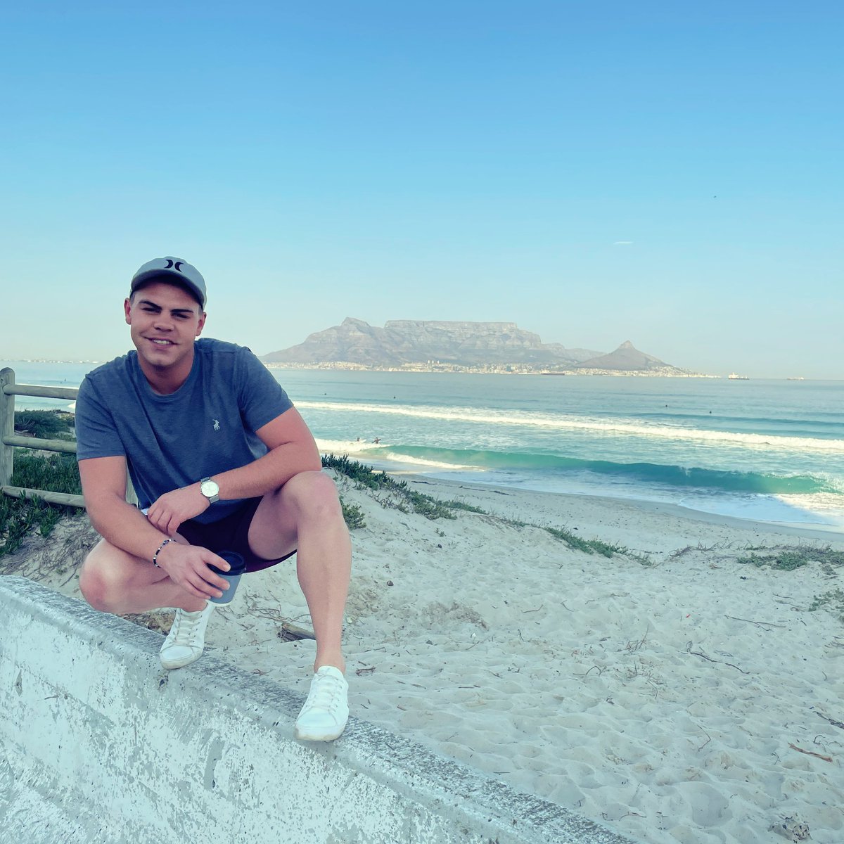 Its_Jay_Werner's tweet photo. Beach, sun and waves... 🤙🏼 https://t.co/xNOyyLhwY1