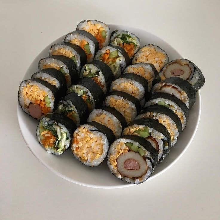 bellaathoughts's tweet photo. Korang craving korean foods tak? 🥺 Dah lama tak makan since lockdown ni kan? Ni thread makanan makanan korea dekat shopee yang korang boleh beli &amp; buat sendiri je dekat rumah.

Semudah ABC! 👇🏼 https://t.co/TQHimzB1vS