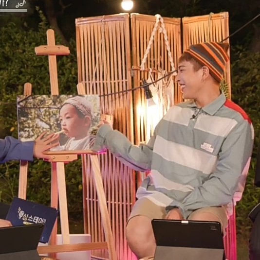 oksannie's tweet image. O hongjoong neném 🙁