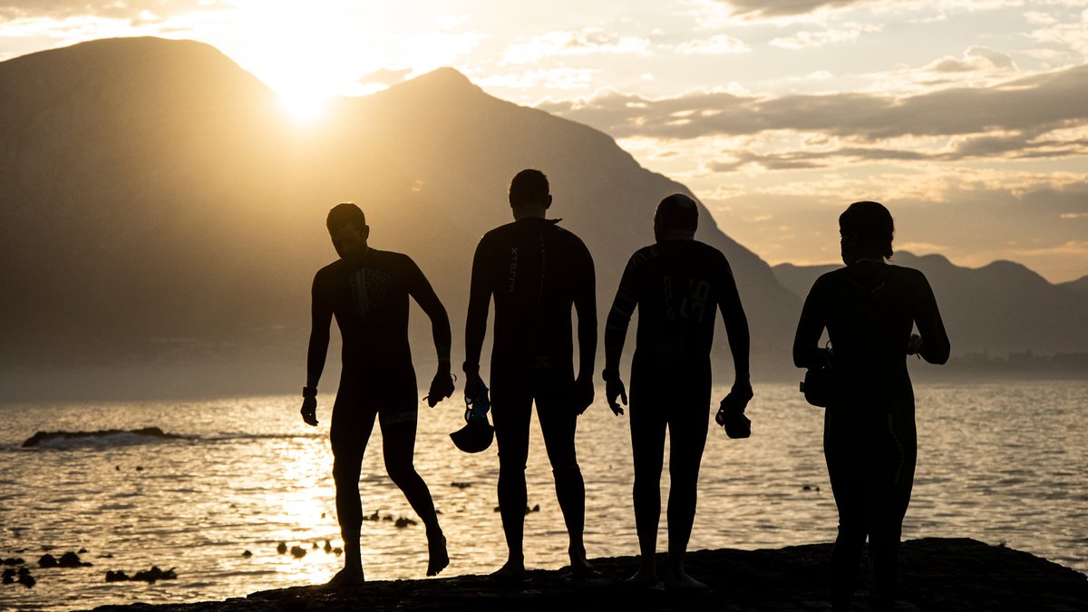WalkerBayODR's tweet photo. It's Monday morning ☀️ 🌊

It's time to suit up and jump in! #MakeItCount

https://t.co/UM09dZvRlC

#WBO #WalkerBayOutdoor #Hermanus #Hermanuslife #hermanustourism #hermanuspietersfontein #hermanuswaterfront #hermanuscliffpath https://t.co/0Mnln02PwO