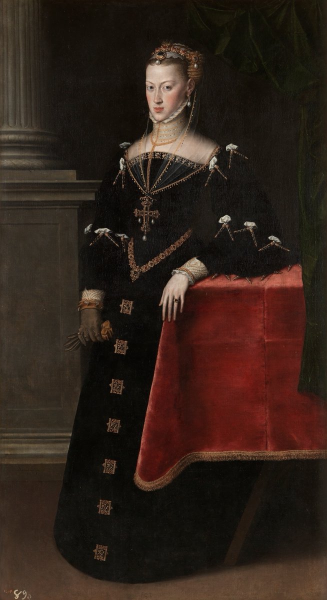OldPortraiture's tweet photo. Born #OnThisDay in 1528: #MariaofAustria (1528-1603), Holy Roman Empress as spouse of #MaximilianII, daughter of #CharlesV
Portrait by #AntonisMor (1519-75), ca. 1551
#MariaofSpain #Habsburg https://t.co/MganUp9yFW