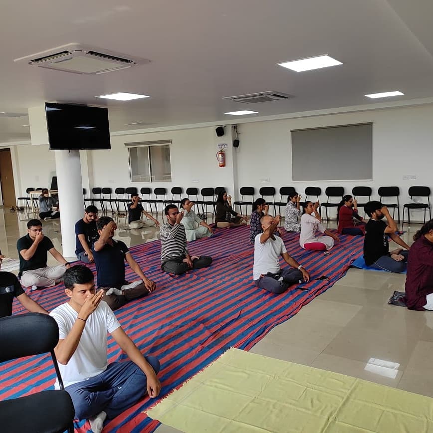 AIET_official's tweet photo. #AIET 
#internationalyogaday2021 #stayfit #stretchingexercises #yogainspiration #stayhealthy #yogaday #yoga #yogaforhealth #yogaforall #yogaforwellness #yogachallenge #yogaguide #YogaDayCelebration https://t.co/2BaiTn0Ua0
