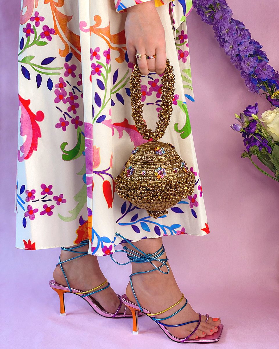 MaeCassidy_'s tweet photo. Dressed in rainbow πππ»β¨ #MaeCassidy #SimiBloom
https://t.co/1y1sEh1Wdn https://t.co/5Zg8MYKkWh